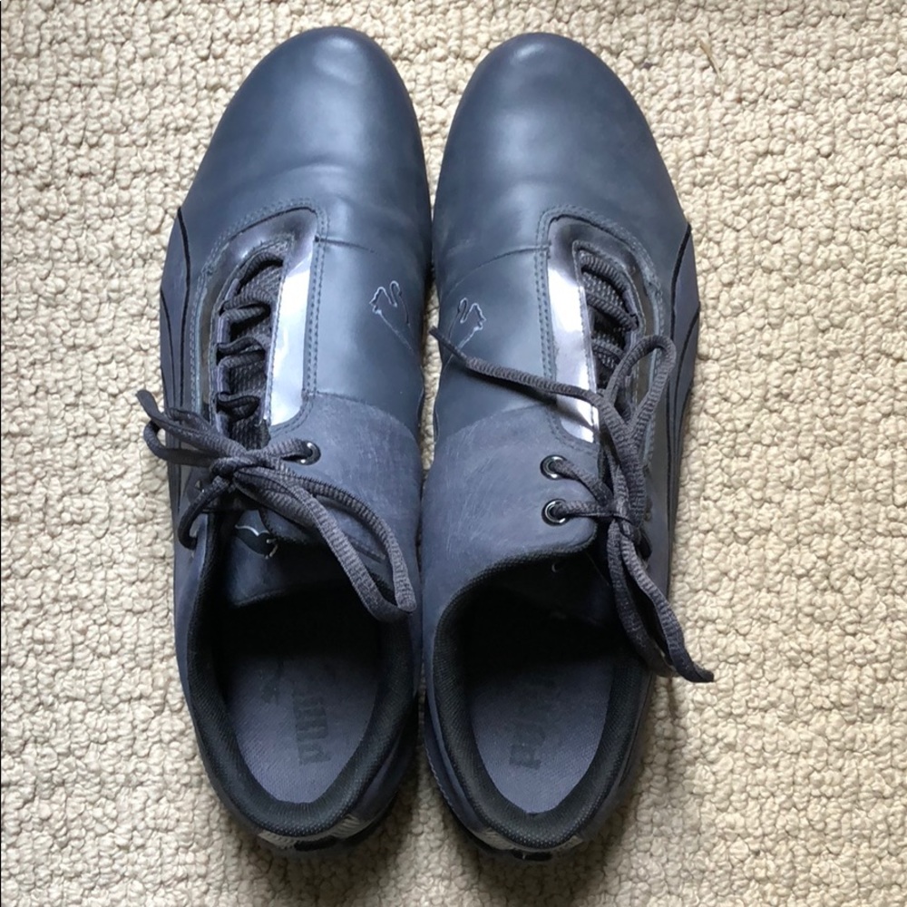 Men’s puma sneakers